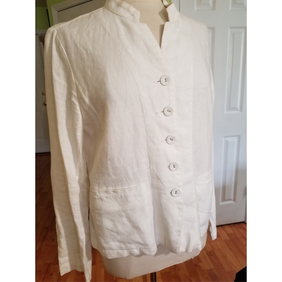 Classic Eileen Fisher Linen Jacket Top - Picture 5 of 5